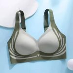 Premium Soft Lift Seamless Comfort Support Bra (3 pcs Set) - Image 11